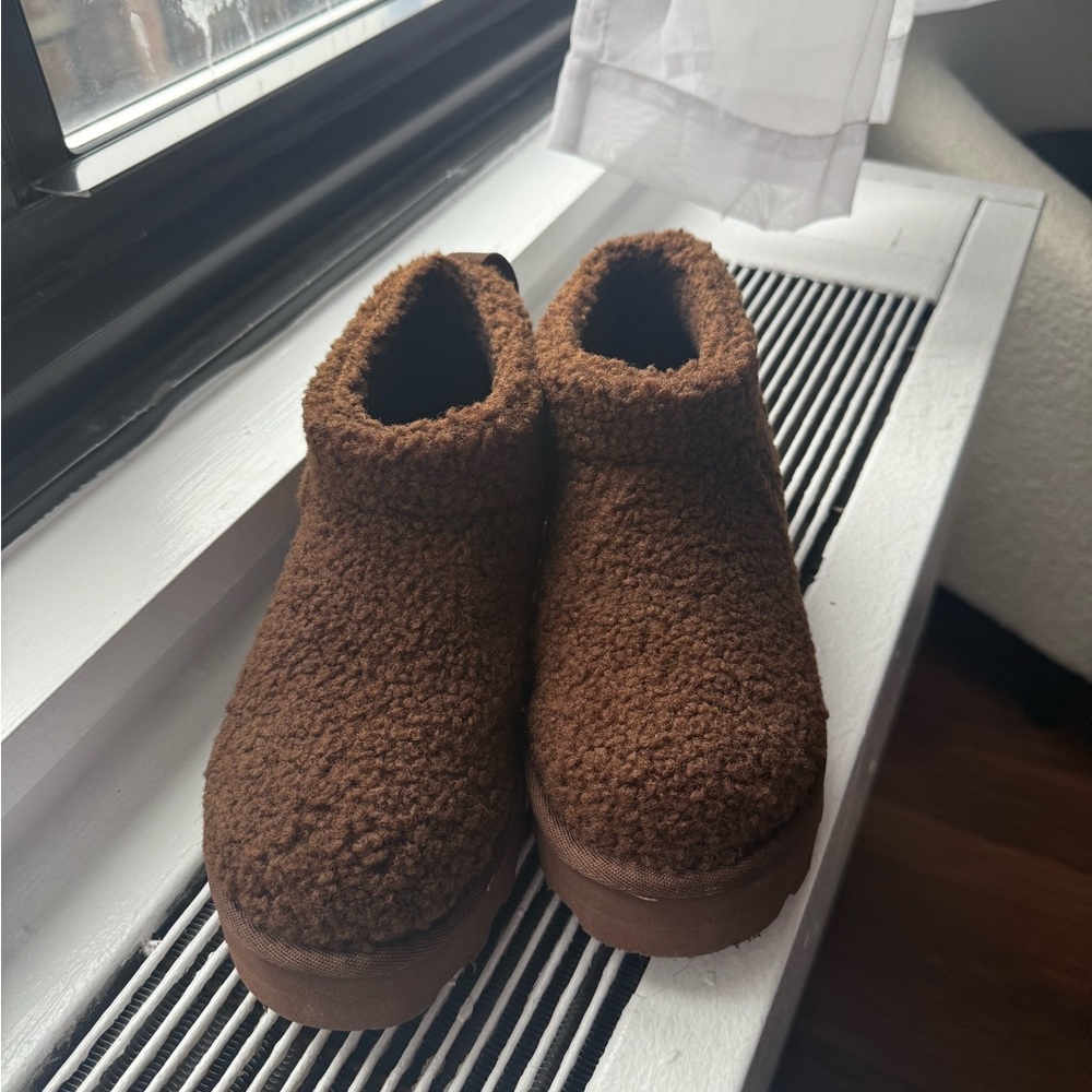 Bearpaw Snuggle Daphne Bootie size 7 - Picture 7 of 8